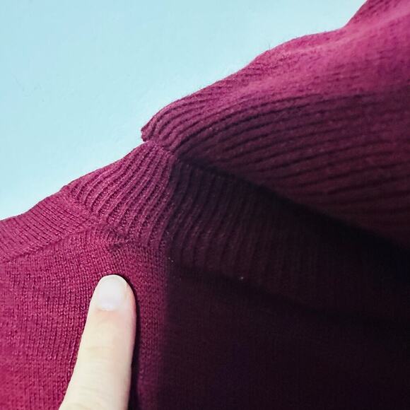 Tome NYC Burgundy Merino Wool Neck Cut Out Turtleneck Sweater Size Large - Picture 11 of 12